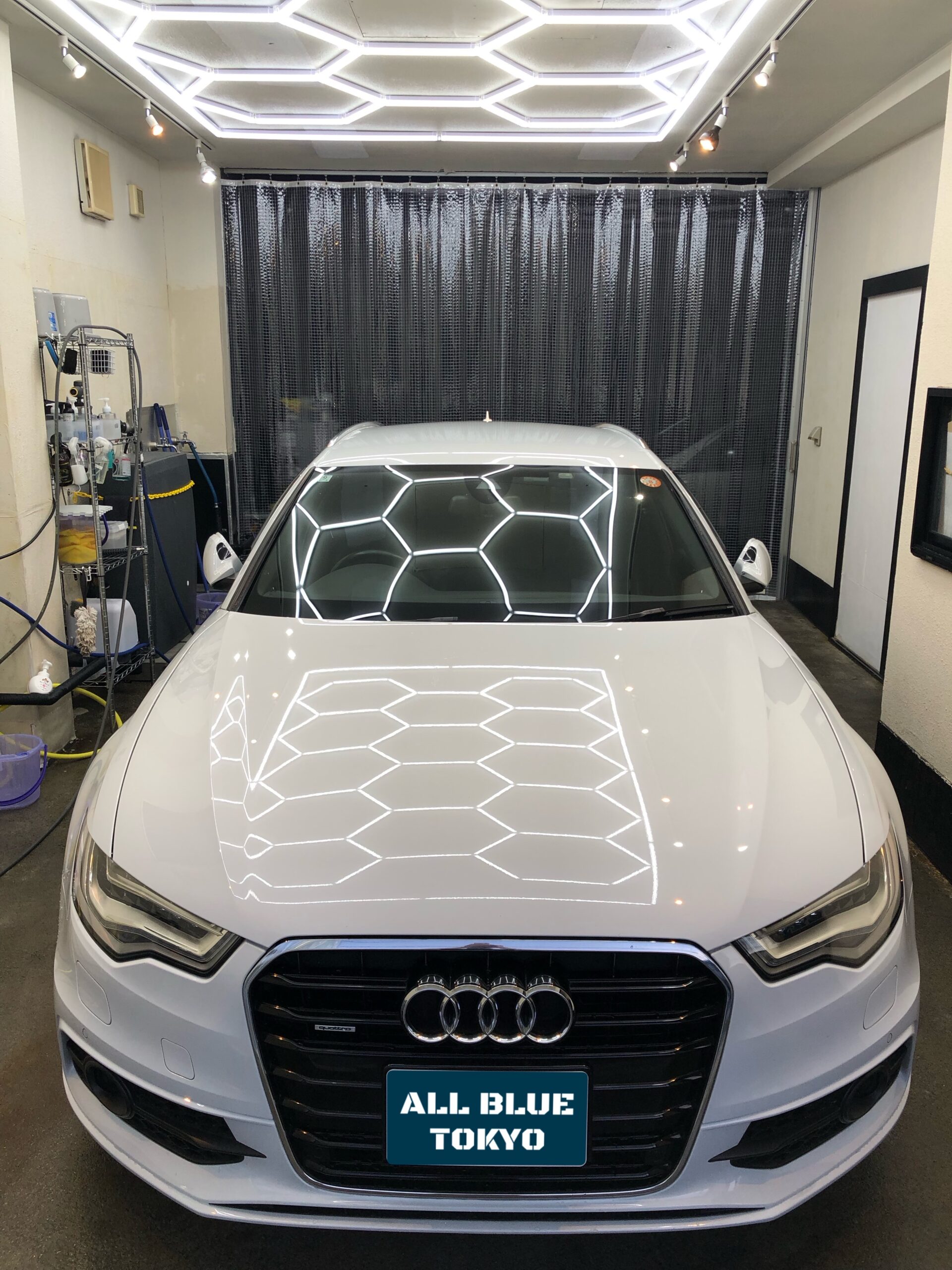アウディ A6 アバント 2.8FSIクワトロ 洗車